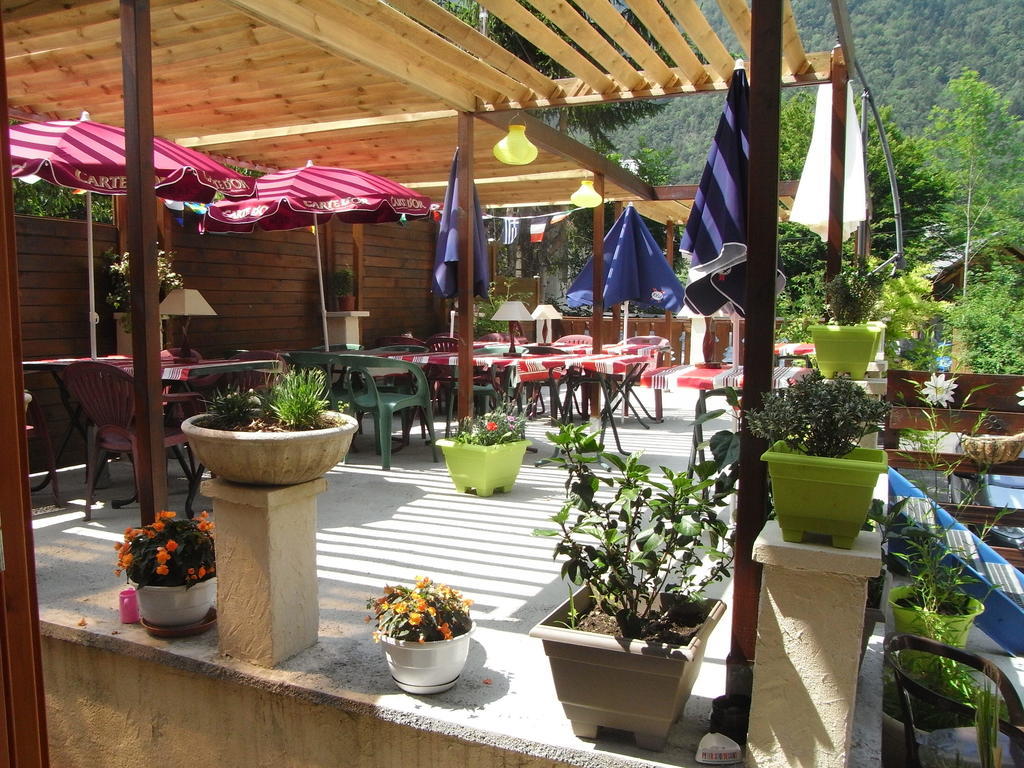 Hotel Le Terminus Le Bourg-dʼOisans المظهر الخارجي الصورة