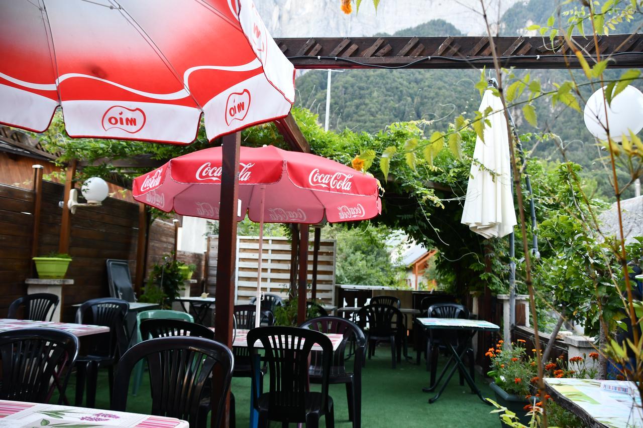 Hotel Le Terminus Le Bourg-dʼOisans المظهر الخارجي الصورة
