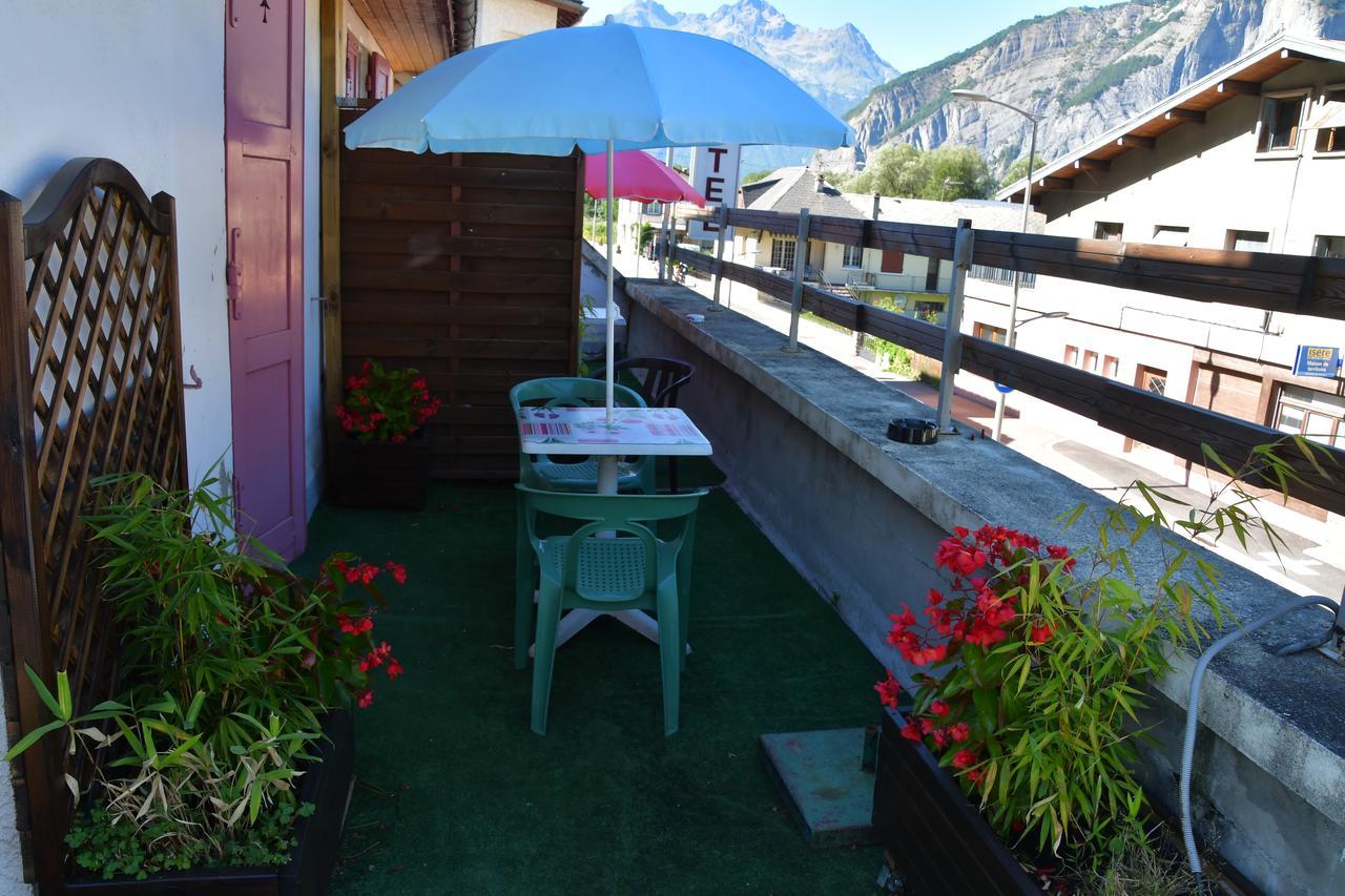 Hotel Le Terminus Le Bourg-dʼOisans المظهر الخارجي الصورة